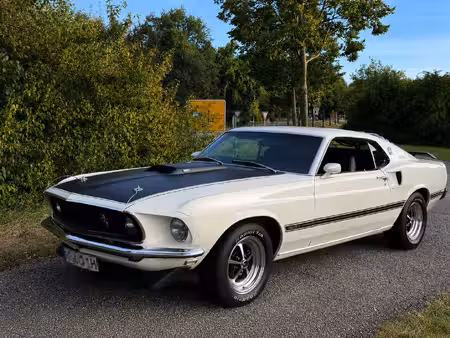 Ford Mustang Mach 1 V8 6.4