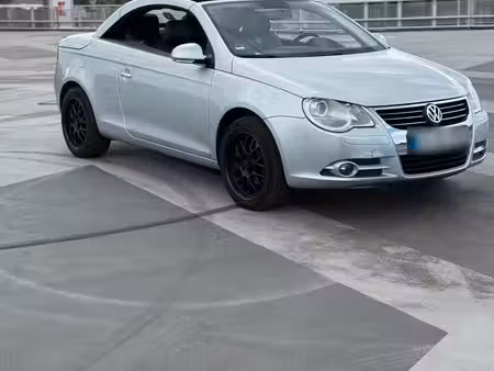 Volkswagen EOS 