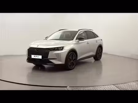 DS 7 E Tense 1.6 225 Performance Line