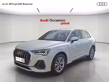 Audi Q3 45 TFSI 1.4 TFSI 150 S line