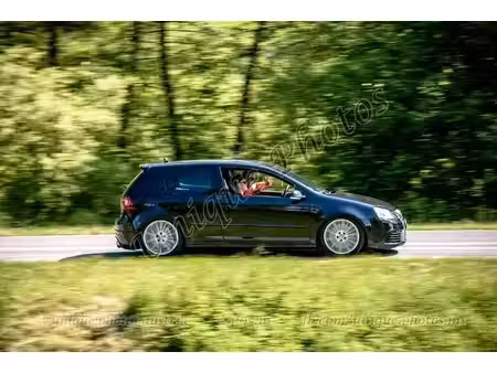 Volkswagen Golf R32 V6 3.2 250 4Motion