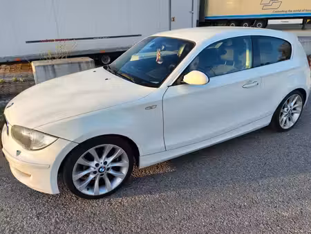 BMW Série 1 116i 1.6 122