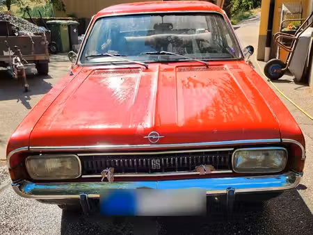 Opel Commodore 