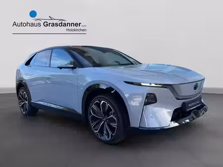 Mazda CX-6 Takumi Plus