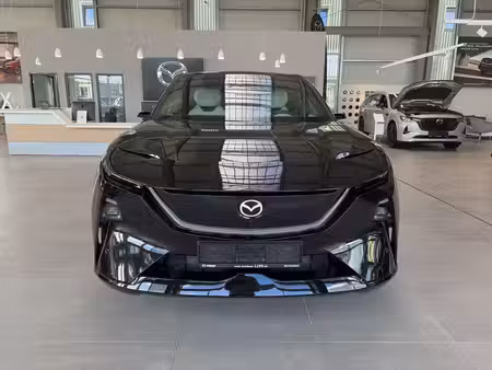Mazda CX-6 Takumi Plus