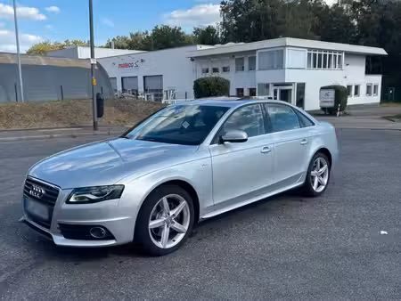 Audi A4 2.0 TFSI 180 S line
