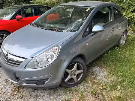 Opel Corsa 1.2 80