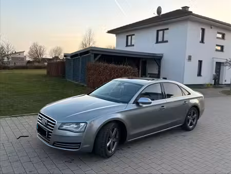 Audi A8 V6 3.0 TDI 250 quattro