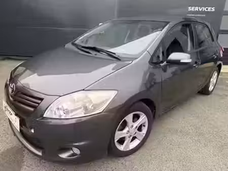 Toyota Auris 2.0 126 Millenium