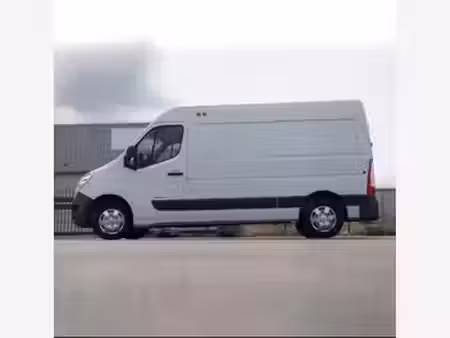 Renault Master dCi 100