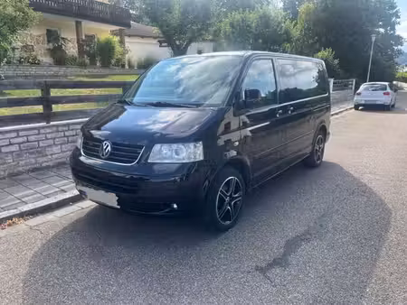 Volkswagen Transporter T5 2.5 TDI 174 Highline