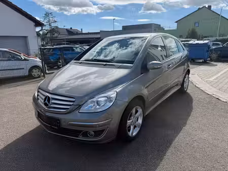 Mercedes-Benz Classe B B 200 2.0 136