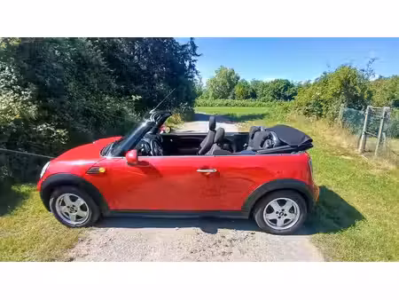 Mini Cabrio Cooper 1.6