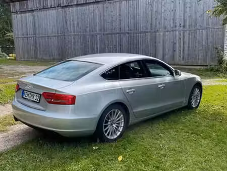 Audi A5 2.0 TDI 143