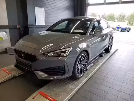 Cupra Leon 2.0 TSI 300