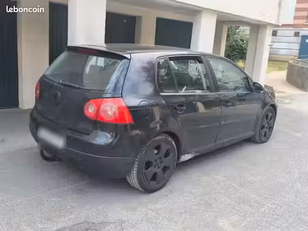 Volkswagen Golf 2.0 TDI 140