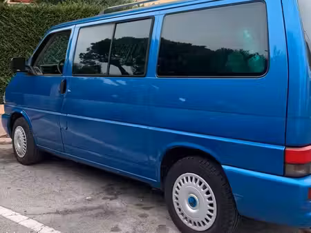 Volkswagen Transporter T4 2.5 TDI 102