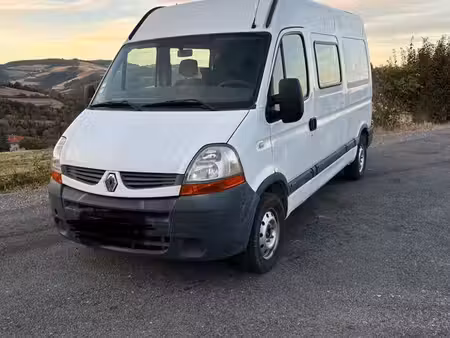 Renault Master 2.5 dCi 100
