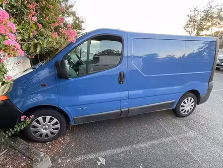 Renault Trafic 1.9 dCi 100