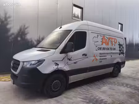 Mercedes-Benz Sprinter 