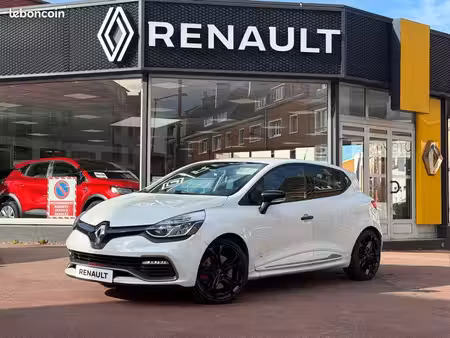 Renault Clio RS 1.6 T 200