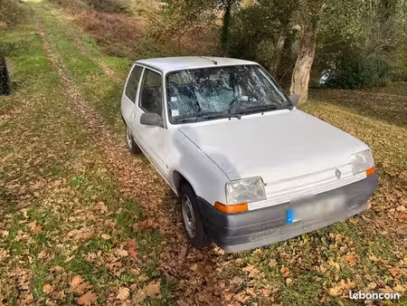 Renault R5 