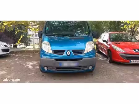 Renault Trafic 2.5 dCi 150