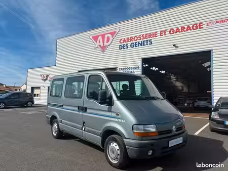 Renault Master 2.2 dCi 90