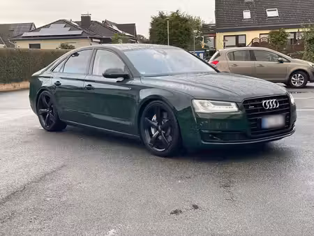 Audi A8 V8 4.2 TDI 385 quattro