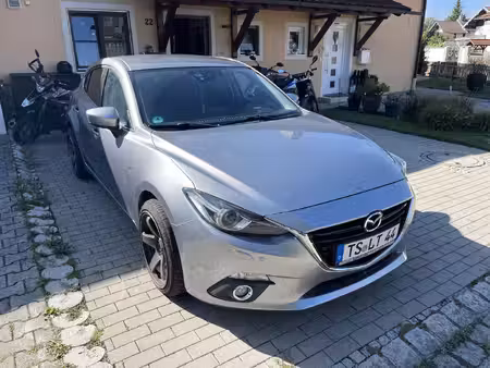 Mazda Mazda3 Skyactiv D 2.2 MZR CD 150 Centre Line