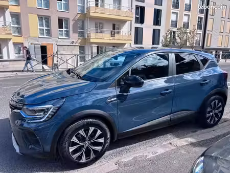 Renault Captur E-Tech 1.6 145 Evolution