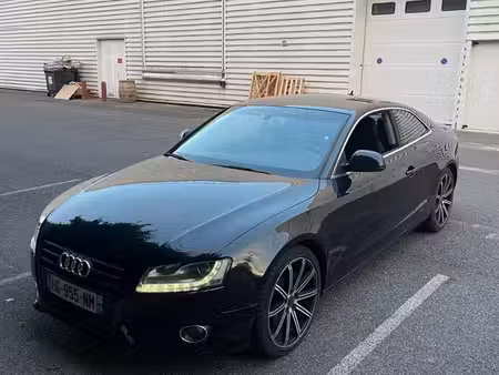 Audi A5 V6 2.7 TDI 190
