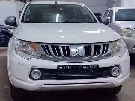 Mitsubishi L200 2.4 181 4x4