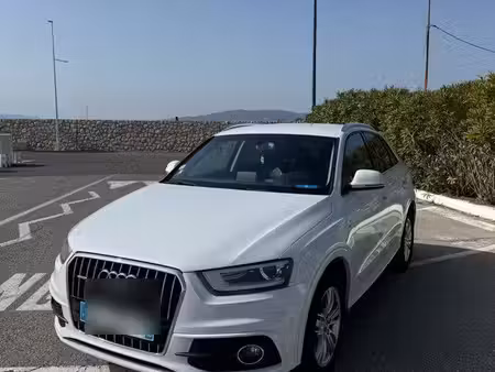 Audi Q3 2.0 TDI 140 S line quattro
