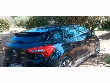 DS 5 2.0 HDi 180