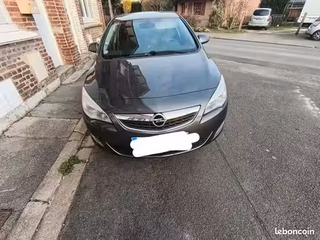 Opel Astra 1.4 100