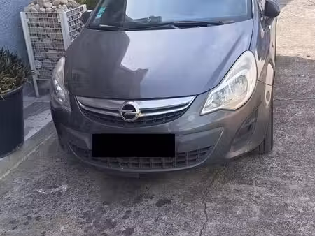 Opel Corsa 1.2 85