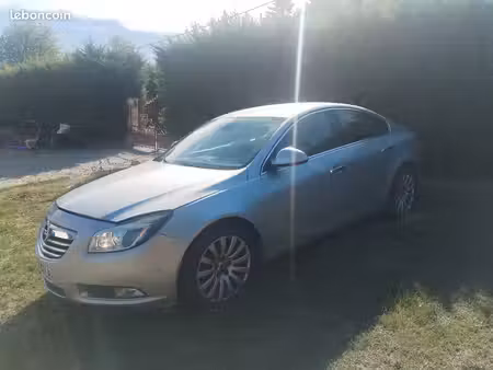 Opel Insignia 1.8 140