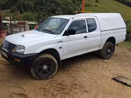 Mitsubishi L200 2.5 116