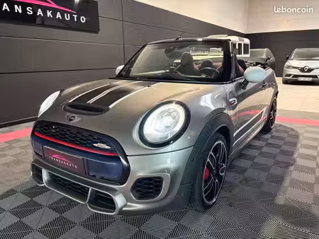 Mini Cabrio John Cooper Works 2.0 231