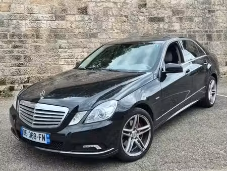 Mercedes-Benz Classe E E 300 V6 3.0 211