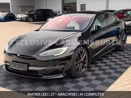Tesla Model S Plaid 4x4