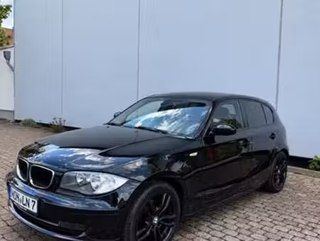 BMW Série 1 118i 2.0 143