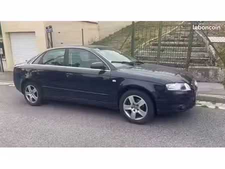 Audi A4 V6 3.0 220