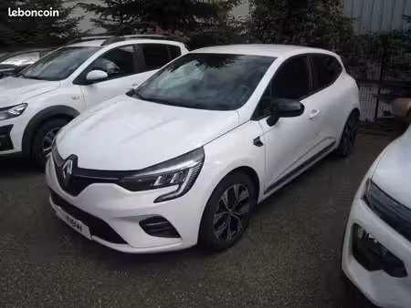 Renault Clio E-Tech 1.6 140 Limited