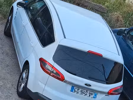 Ford Grand C-max 2.0 TDCi 140 SE