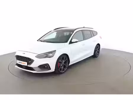 Ford Focus ST 2.3 EcoBoost 280