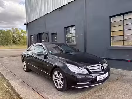 Mercedes-Benz Classe E E 200 2.1 CDI 136 Classic