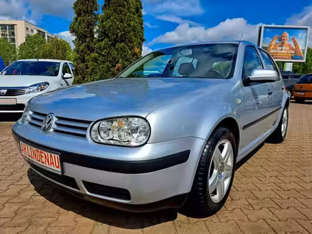 Volkswagen Golf 1.6 TDI 110
