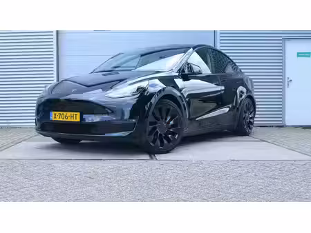 Tesla Model Y Grande Autonomie 275